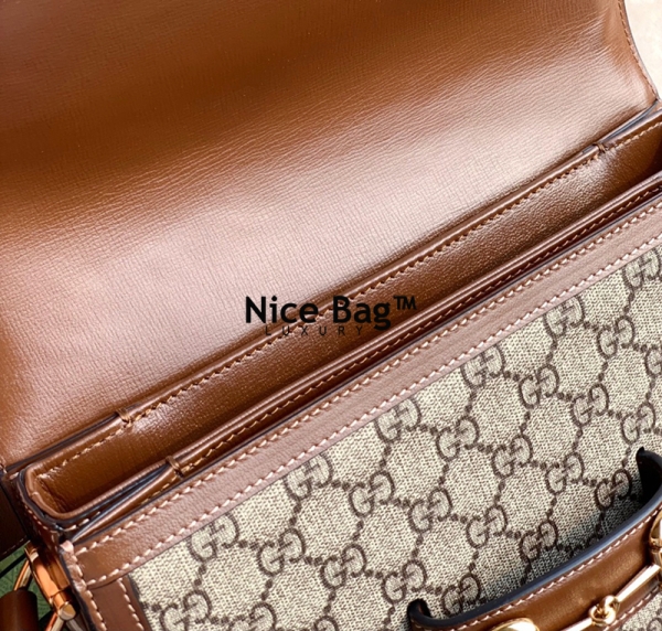 Gucci Horsebit 1955 Shoulder Bag Brown sử dụng chất liệu da nguyên bản như chính hãng, chuẩn 99%, cam kết chát lượng tốt nhất