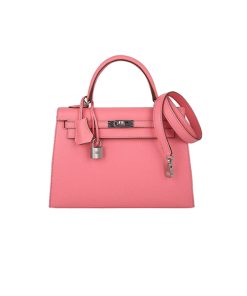 Hermes Kelly 25 Bag Light Pink sử dụng chất liệu chính hãng, sản xuất hoàn toàn bằng thủ công, chất lượng tốt nhất