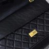 Chanel 2.55 Handbag black gold chất lượng like authentic sử dụng chất liệu da bê nguyên bản như chính hãng, được gia công hoàn toàn bằng thủ công