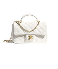 Chanel Mini Flap Bag White Gold sử dụng chất liệu da dê nguyên bản như chính hãng, được sản xuất thủ công, chuẩn 99% so với chính hãng