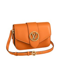 Louis Vuitton Pont 9 Bag Summer Gold sử dụng chất liệu da bê nguyên bản như chính hãng, sản xuất hoàn toàn bằng thủ công, chuẩn 99% chất lượng tốt nhất