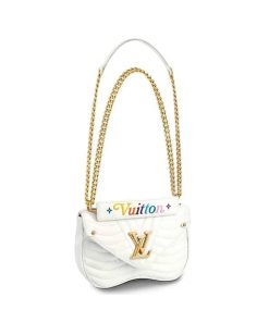 Louis Vuitton New Wave Chain Bag white sử dụng chất liệu da bê nguyên bản như chính hãng, chuẩn 99% chất lườn tốt nhất, sản xuất hoàn toàn bằng thủ công