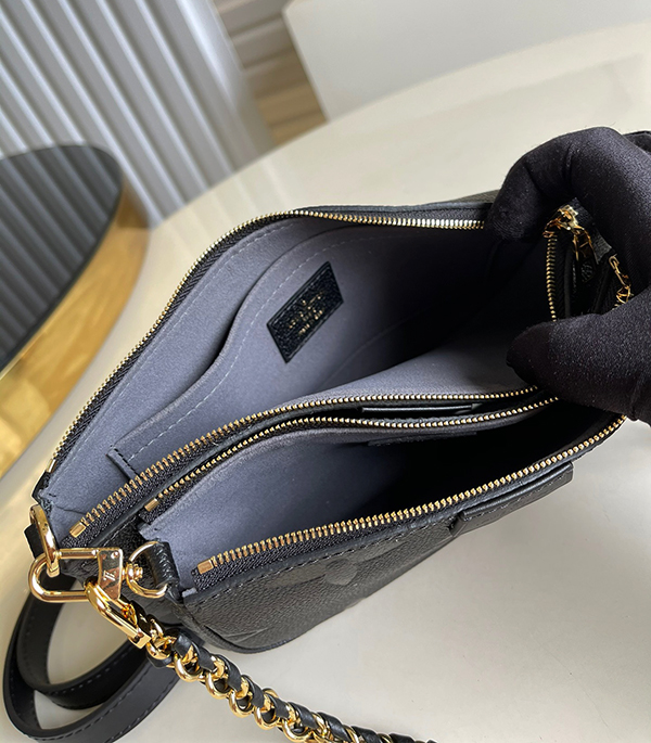 Louis Vuitton Multi Pochette Accessoires black sửu dụng chất liệu da bê nguyên bản như chính hãng, sản xuất hoàn toàn bằng thủ công, chất lượng tốt nhất. chuẩn 99% so với chính hãng