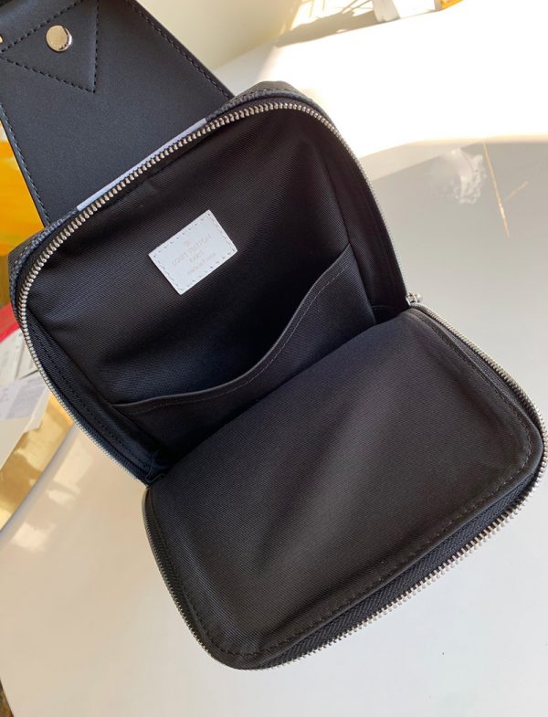 Túi Đeo Chéo Louis Vuitton Avenue Sling Bag White Damier Graphite Giant Coated Canvas chất lượng like authentic, sử dụng chất chính hãng. sản xuất hoàn toàn bằng thủ công, chất lượng tốt nhất