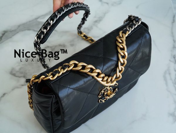 Chanel 19 Light black Lambskin - Nice Bag™