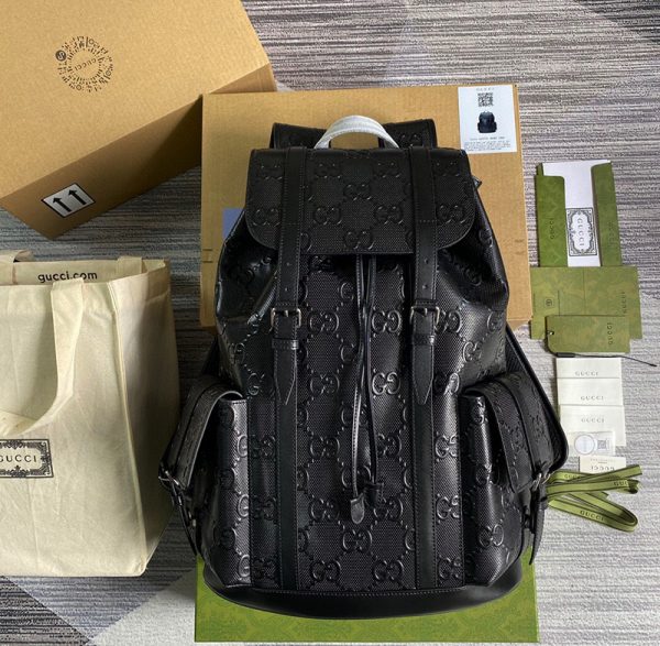 Balo Gucci GG embossed backpack black leather like authentic sử dụng chất liệu chính hãng, sản xuất hoàn toàn bằng thủ công, chuẩn 99% so với chính hãng, hỗ trợ trả góp 0% bằng thẻ tín dụng