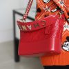 Chanel Gabrielle Medium Hobo Bag Red Like authentic sử dụng chất liệu chính hãng, sản xuất hoàn toàn bằng thủ công, chuẩn 99% so với chính hãng, full box và phụ kiện