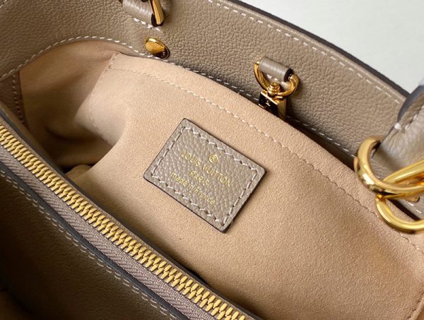 Louis Vuitton Montaigne BB Empreinte Tourterelle like authentic sử dụng chất liệu chính hãng, sản xuất hoàn toàn bằng thủ công. cam kết chất lượng tốt nhất hiện nay, chuẩn 99% so với chính hãng