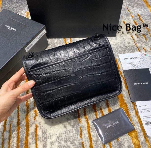 Túi YSL Niki Baby Black like authentic sử dụng chất liệu chính hãng, sản xuất hoàn toàn bằng thủ công, cam kết chất lượng tốt nhất, chuẩn 99% full box và phụ kiện