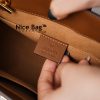 Túi Gucci GG Supreme Padlock Small Shoulder Bag Brown like authentic sử dụng chất liệu chính hãng, sản xuất hoàn toàn bằng thủ công, cam kết chất lượng tốt nhất chuẩn 99% so với chính hãng, full box và phụ kiện