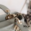 Dior Lady Mini Bag Gray Patent Cannage Calfskin like authentic sử dụng chất liệu chính hãng, sản xuất hoàn toàn bằng thủ công, cam kết chất lượng tốt nhất, chuẩn 99% full box và phụ kiện