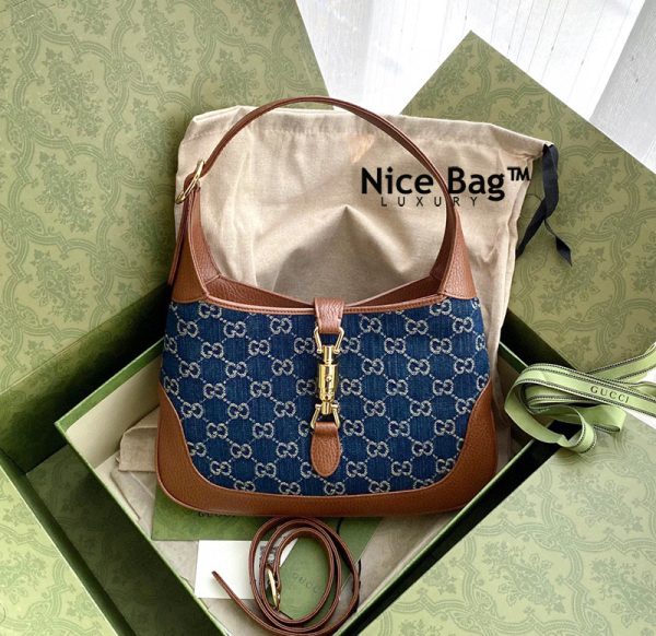 Gucci Jackie 1961 Small Shoulder Bag In Blue And Ivory like authentic sử dụng chất liệu da bê nguyên bản như chính hãng, sản xuất hoàn toàn bằng thủ công, cam kết chất lượng tốt nhất chuẩn 99% so với chính hãng