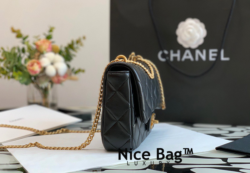 Chanel 22P Mini Square Flap Bag Black - Nice Bag™