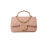 Chanel Mini Flap Bag With Top Handle Brown like authentic sử dụng chất liệu da cừu nguyên bản như chính hãng, sản xuất hoàn toàn bằng thủ công, cam kết chất lượng tốt nhất, chuẩn 99% full box và phụ kiện