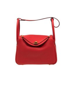 Hermes Lindy Bag 26 Togo Red like authentic sử dụng chất liệu da bò nhập ý, nguyên bản như chính hãng, sản xuất may tay 100% cam kết chất lượng tốt nhất chuẩn 99% full box và phụ kiện