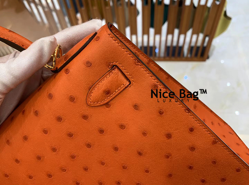 Hermes Kelly 28 Ostrich Orange like authentic cam kết chất lượng tốt nhất dùng không ai biết sử dụng chất liệu da đà điểu nam phi, may hoàn toàn bằng thủ công, full box và phụ kiện