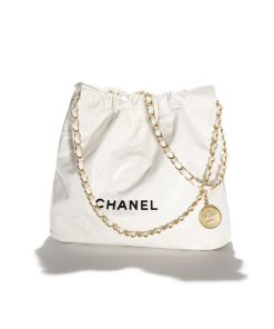 Chanel 22 Handbag White like authentic, cam kết chất lượng víp nhất hiện nay, sử dụng chất liệu da cừu nguyên bản, làm bằng thủ công bằng thay, chuẩn 99% full box và phụ kiện, hỗ trợ trả góp bằng thẻ tín dụng