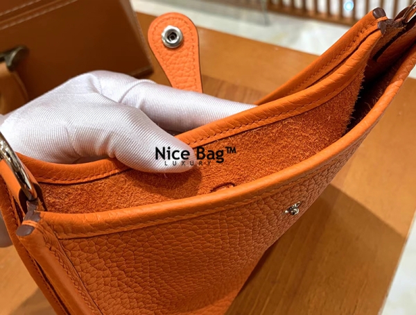 hermes evelyne mini bag orange Chất lượng vip nhất hiện nay, sử dụng chất liệu da bò nhập ý, được may thủ công bằng tay , full box và phụ kiện