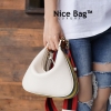 Gucci Attache Small Shoulder Bag In White Leather like authentic sử dụng chất liệu da bò nguyên bản như chính hãng, sản xuất hoàn toàn bằng thủ công, chuẩn 99% so với chính hãng, full box và phụ kiện