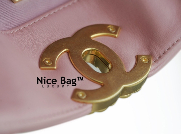 chanel 19 shopping bag pink Like authentic chất lượng vip nhất hiện nay, sử dụng chất liệu da cừu nguyên bản như chính hãng, được làm thủ công, cam kết chất lượng tốt nhất hiện nay, full box và phụ kiện, ra mắt năm 2022