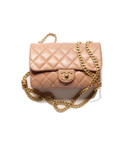 Chanel 22k Small flap Bag Brown like authentic cam kết chất lượng vip nhất, sử dụng chất liệu da cừu, được làm hoàn toàn bằng thủ công, chuẩn 99% so với chính hãng, full box và phụ kiện. hỗ trợ trả góp bằng thẻ tín dụng