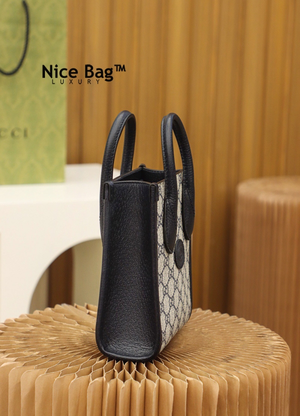 Gucci Tote Mini Bag With Interlocking Black like authentic sử dụng chất liệu chính hãng, sản xuất hoàn toàn bằng thủ công, cam kết chất lượng tốt nhất chuẩn 99% full box và phụ kiện, hỗ trợ trả góp bằng thẻ tín dụng