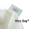 Chanel 23C Mini Pouch white chất lượng like authentic sử dụng chất liệu da cừu non, kim loại mạ vàng, làm hoàn toàn bằng thủ công, cam kết chất lượng tốt nhất chuẩn 99% so với chính hãng, full box và phụ kiện