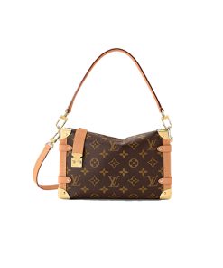 LV Side Trunk Pm Monogram Canvas M46358 cam kết chất lượng tốt nhất, sử dụng chất liệu da bê nguyên bản như chính hãng, kim loại mạ và 24k, cam kết chất lượng chuẩn 99% so với chính hãng, full box và phụ kiện, hỗ trợ trả góp bằng thẻ tín dụng