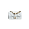 Chanel Mini Love Flap Bag White like authentic sử dụng chất liệu da bò dập hạt chống chầy xước, nguyên bản như chính hãng, sản xuất hoàn toàn bằng thủ công, sản xuất hoàn toàn bằng thủ công, full box và phụ kiện, hỗ trợ trả góp bằng thẻ tín dụng, nhận ship toàn quốc