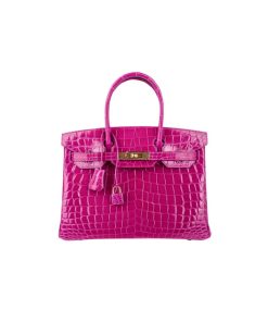 Hermes Birkin 30 Bag Crocodile Fuchsia like authentic sử dụng chất liệu da cá sấu tự nhiên bắc mỹ, được may thủ công tay 100% cam kết chất lượng chuẩn 99% so với chính hãng, full box và phụ kiện