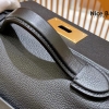 Hermes Kelly 24/24 Bag Togo With Swift 29 Black sử dụng chất liệu da togo nhập ý, được may thủ công 100%, full box và phụ kiện, hỗ trợ trả góp bằng thẻ tín dụng, nhận ship toàn quốc