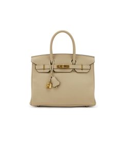 Hermes Birkin 30 Togo Trench Gold Hardware sử dụng chất liệu da togo nhập ý, được may thủ công 100%, cam kết chất lượng tốt nhất, chuẩn 99% so với chính hãng, hỗ trợ trả góp bằng thẻ tín dụng