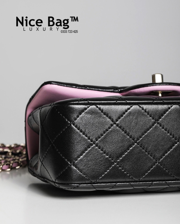 Chanel Mini Rectangular Flap Bag with Top Handle Black and Pink Lambskin Light Gold Hardware chuẩn like authentic sử dụng chất liệu da cừu, được may thủ công, cam kết chất lượng tốt nhất chuẩn 99% so với chính hãng, full box và phụ kiện, hỗ trợ trả góp bằng thẻ tín dụng