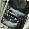 Túi Ysl Medium Niki In Vintage Leather Black like authentic chuẩn 99% so với chính hãng, cam kết chất lượng tốt nhất, sử dụng chất liệu da bê, full box và phụ kiện, hỗ trợ trả góp bằng thẻ tín dụng, miễn phí ship toàn quốc