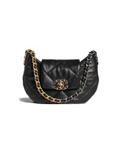 Túi Chanel 19 Hobo Bag Black Lambskin Mixed Metal Hardware sử dụng chất liệu da cừu, được may thủ công, cam kết chất lượng tốt nhất chuẩn 99% so với chính hãng, full box và phụ kiện, miễn phí ship toàn quốc