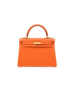 Túi Hermes Kelly 25 Retourne Orange Togo Gold Hardware chất lượng like authentic, cam kết chất lượng tốt nhất, chuẩn 99% so với chính hãng, dùng không ai biết, sử dụng chất liệu da togo nhập ý, được may thủ công tay 100%, full box và phụ kiện, hỗ trợ trả góp bằng thẻ tín dụng