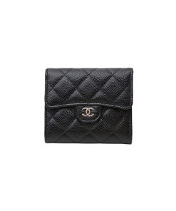 Ví chanel classic Small Flap Wallet Màu Đen chất lượng like authentic, cma kết chất lượng tốt nhất, chuẩn 99% so với chính hãng, sử dụng chất liệu da bò dập hạt, full box và phụ kiện, hỗ trợ trả góp bằng thẻ tín dụng