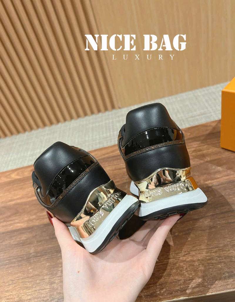 Giày LV Neo Run Away Màu Đen Monogram Canvas 1ACPAX chất lượng like authentic, chuẩn 99% so với chính hãng, full box và phụ kiện, hỗ trợ trả góp bằng thẻ tín dụng, miễn phí ship toàn quốc