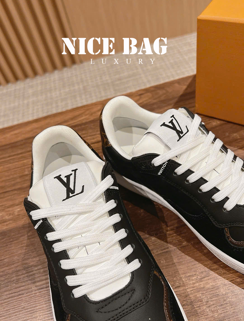 Giày LV Stadium Sneaker Noir Black 1ACUJ3 chất lượng like authentic, cam kết chất lượng tốt nhất, chuẩn 99% so với chính hãng, full box và phụ kiện, hỗ trợ trả góp bằng thẻ tín dụng.