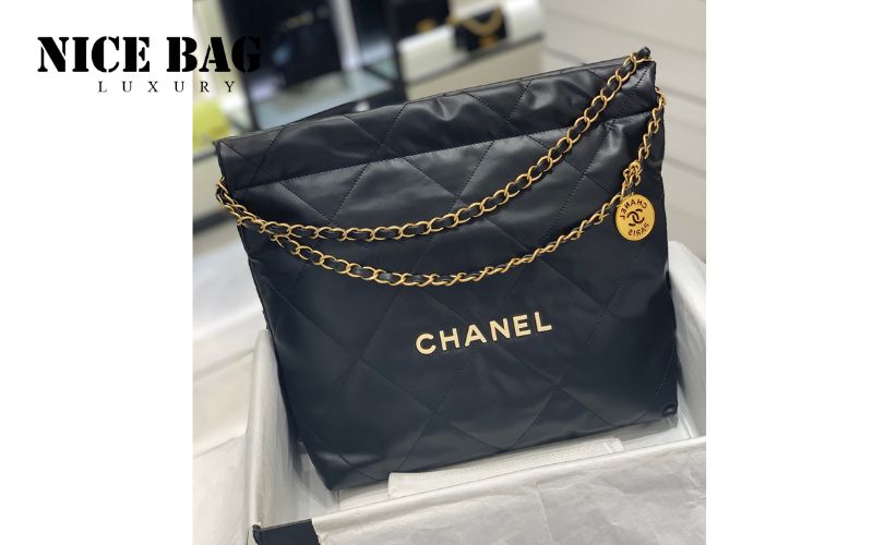 Túi Chanel 22 Tote Bag