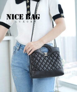 Túi Chanel 31 Mini Shopping Bag Black, chất lượng like authentic, cam kết chất lượng tốt nhất, chuẩn 99% so với chính hãng, sử dụng chất liệu da cừu, full box và phụ kiện, hỗ trợ tar góp bằng thẻ tín dụng