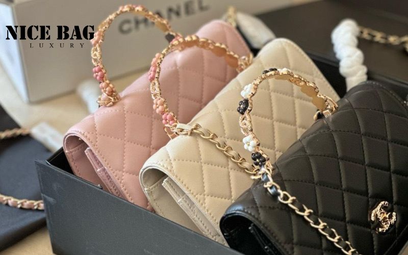 Kinh nghiệm mua túi Chanel dựa trên màu sắc